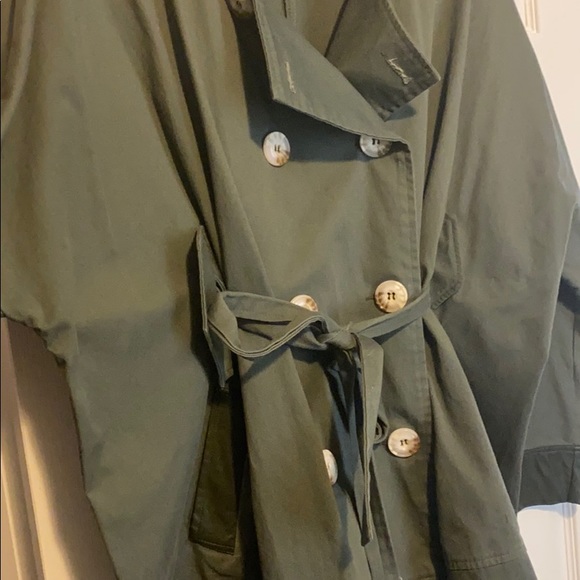 Rehab Army Green Button Up Trench Coat Size M/L - Picture 5 of 8